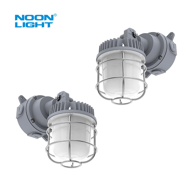LED Vapor Tight Jelly Jar Light Fixture 4KV Surge Protection IP65 Rated