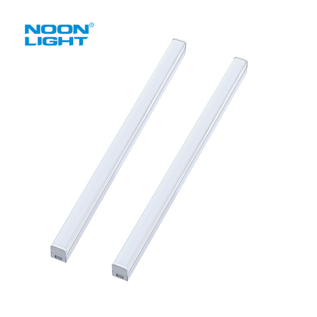 5-Year Warranty LED Linear Strip Lights 3000K/3500K/4000K/5000K With Bi-Level Sensor
